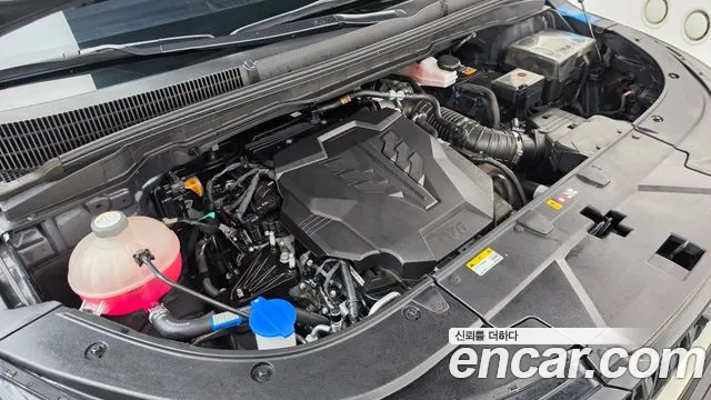 Kia Carnival 2024 thumb 6
