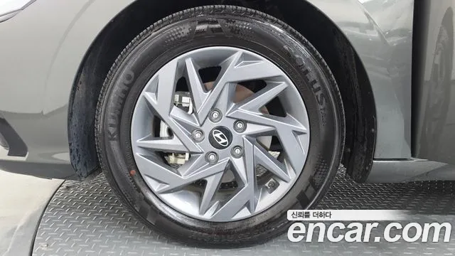 Hyundai Avante 2023 thumb 5