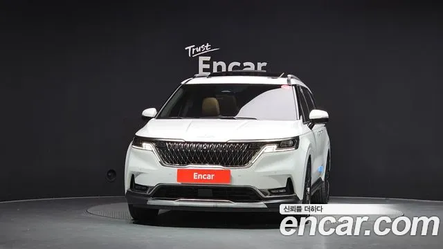 Kia Carnival 2022 thumb 3