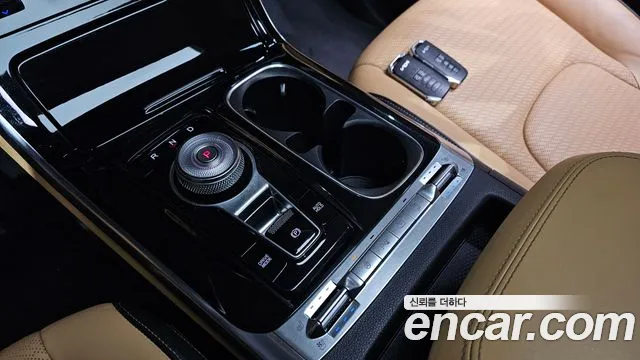 Kia Carnival 2022 thumb 9