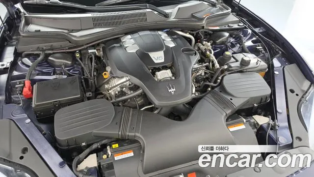 Maserati Quattroporte 2019 thumb 6