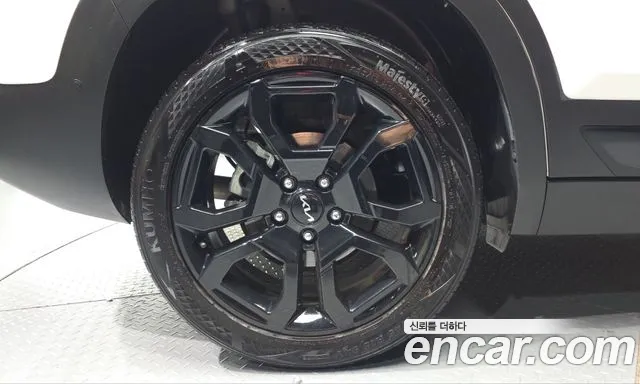Kia Seltos 2023 thumb 4