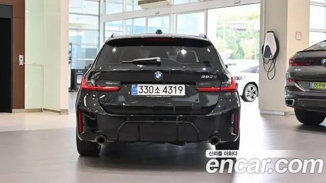 BMW 3-Series 2026 thumb 3