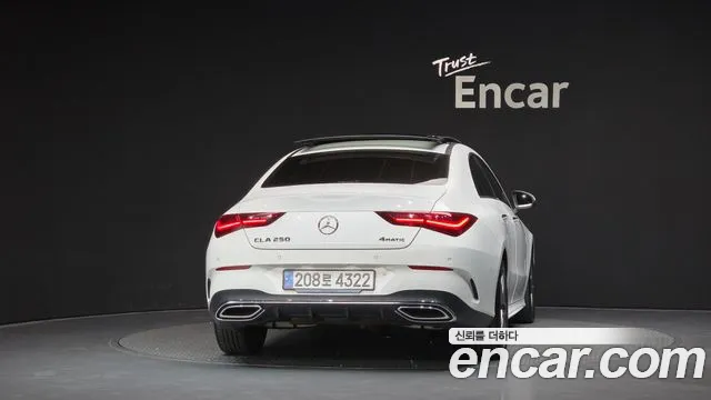 Mercedes-Benz CLA 2024 thumb 4