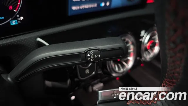 Mercedes-Benz CLA 2024 thumb 9