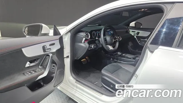 Mercedes-Benz CLA 2024 thumb 10