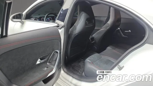 Mercedes-Benz CLA 2024 thumb 11
