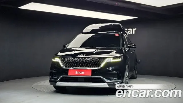 Kia Carnival 2021 thumb 3