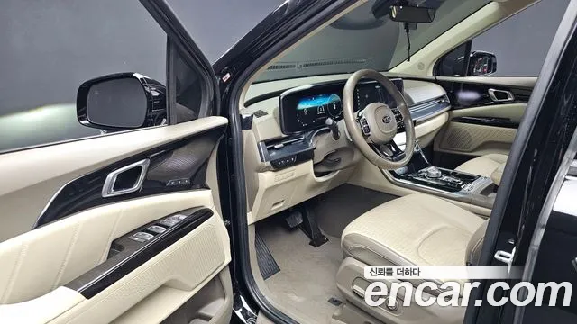 Kia Carnival 2021 thumb 10