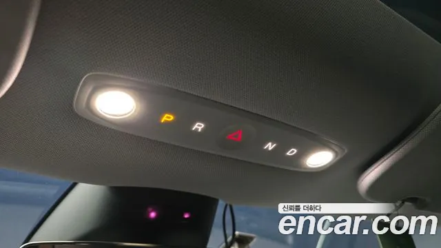 Tesla Model 3 2024 thumb 9