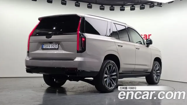 Cadillac Escalade 2022 thumb 2