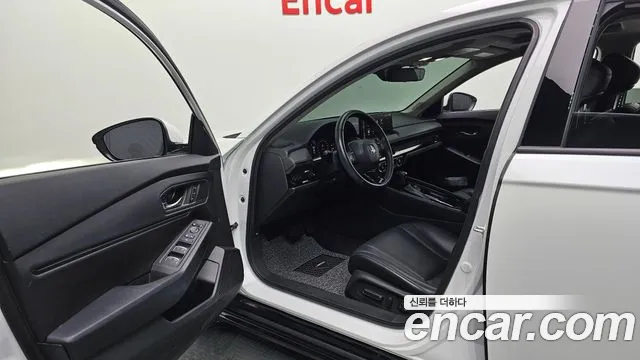 Honda Accord 2023 thumb 10