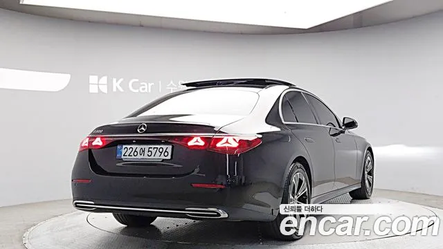 Mercedes-Benz E-Класс 2025 thumb 2