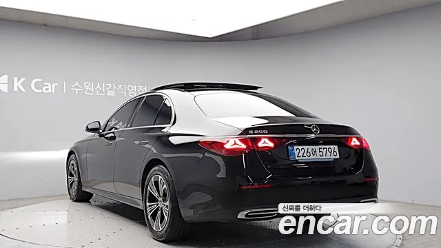 Mercedes-Benz E-Класс 2025 thumb 4
