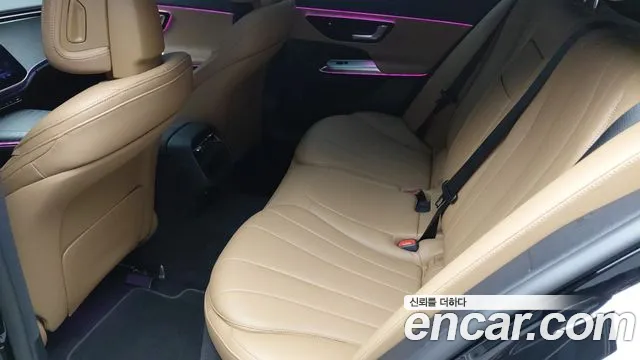 Mercedes-Benz E-Класс 2025 thumb 6