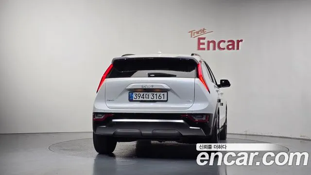 Kia Niro 2022 thumb 4