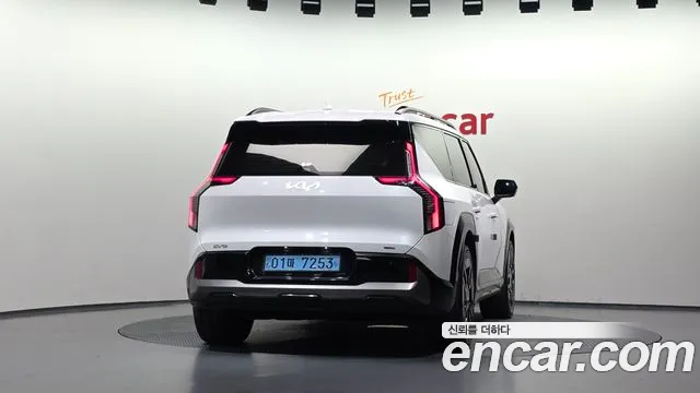 Kia EV9 2024 thumb 4