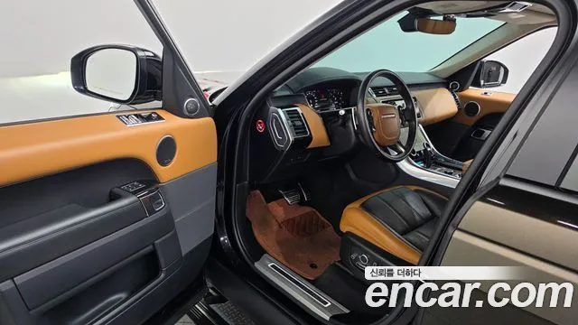 Land Rover Range Rover Sport 2019 thumb 10