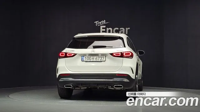 Mercedes-Benz GLA 2020 thumb 4