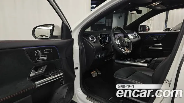 Mercedes-Benz GLA 2020 thumb 10