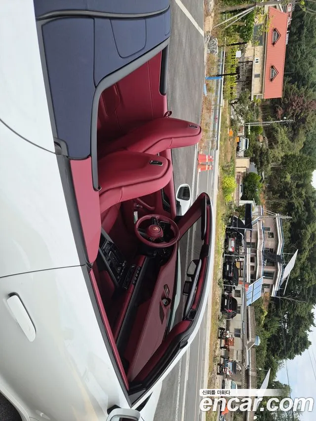 Porsche 911 2022 thumb 10