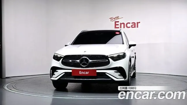 Mercedes-Benz GLC 2023 thumb 3