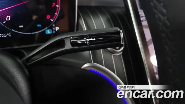 Mercedes-Benz GLC 2023 thumb 9