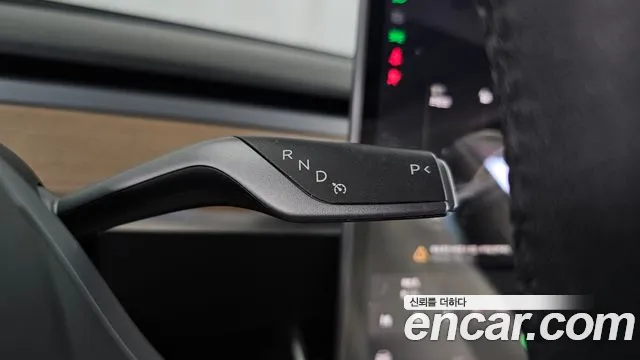 Tesla Model 3 2019 thumb 9