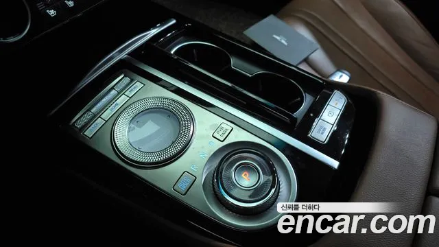 Genesis G80 2022 thumb 9
