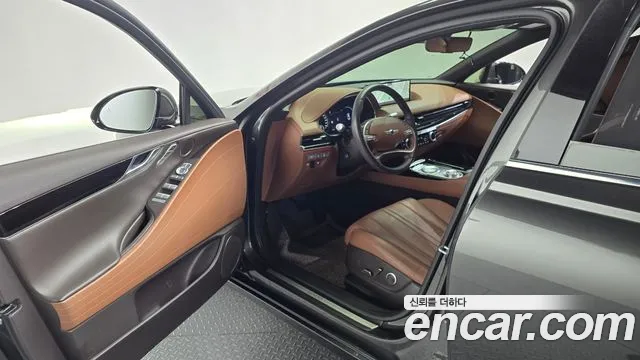 Genesis G80 2022 thumb 10