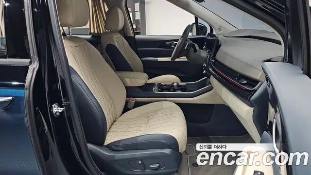 Kia Carnival 2024 thumb 10