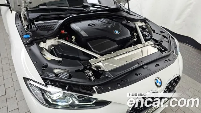 BMW 4-Series 2021 thumb 6