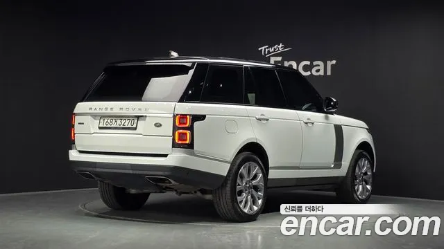 Land Rover Range Rover 2019 thumb 2