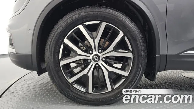 Renault-KoreaSamsung Koleos 2020 thumb 4