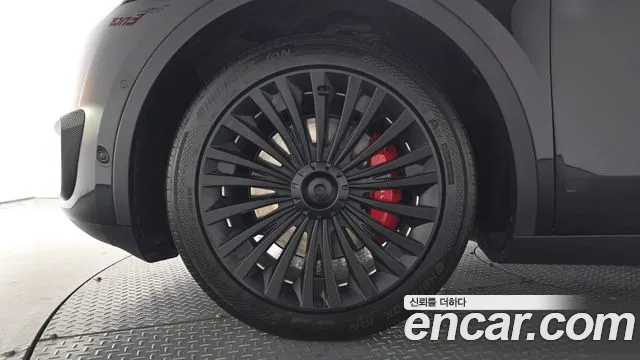 Tesla Model Y 2022 thumb 4