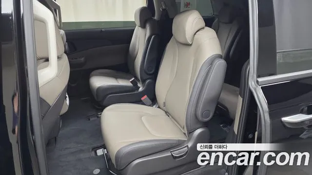 Kia Carnival 2025 thumb 12