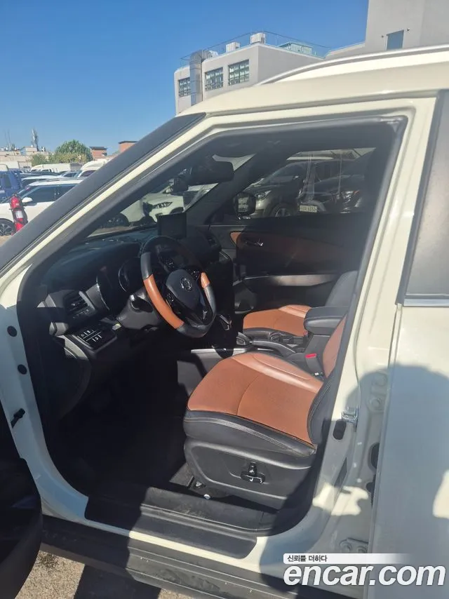 KG_Mobility_Ssangyong TIBOLI 2019 thumb 5