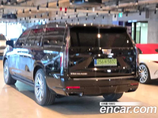 Cadillac Escalade 2025 thumb 4
