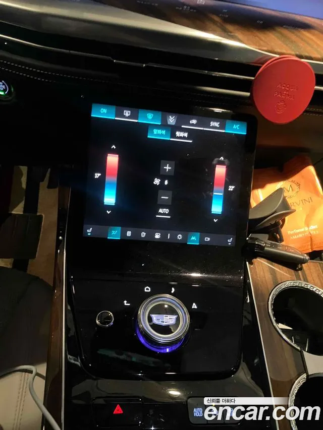 Cadillac Escalade 2025 thumb 9