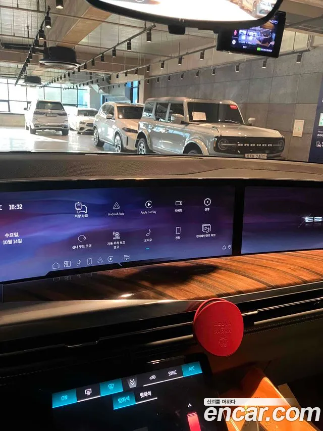 Cadillac Escalade 2025 thumb 10