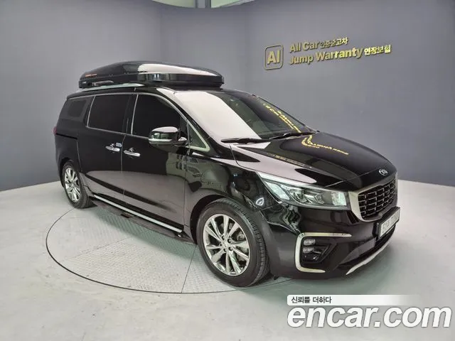 Kia Carnival 2019 thumb 3