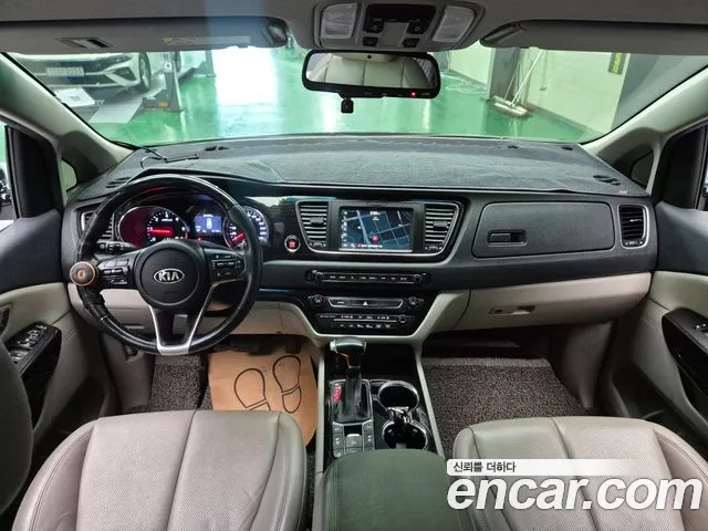 Kia Carnival 2019 thumb 7