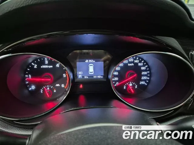 Kia Carnival 2019 thumb 10