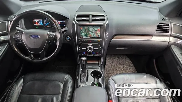 Ford Explorer 2019 thumb 7