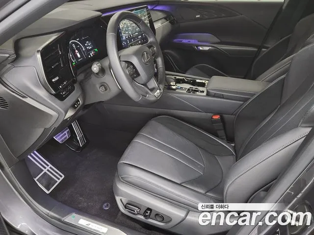 Lexus RX 2025 thumb 10