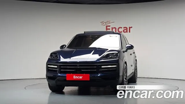 Porsche Cayenne 2024 thumb 2