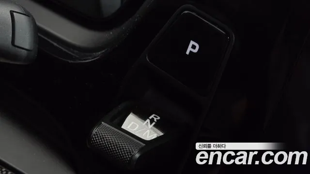Porsche Cayenne 2024 thumb 8