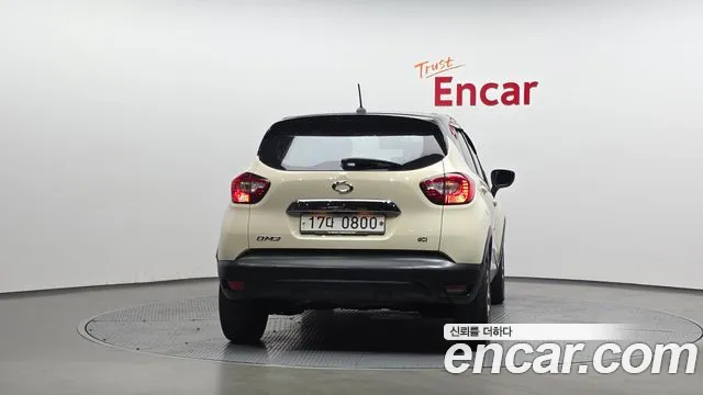 Renault-KoreaSamsung Captur 2015 thumb 4
