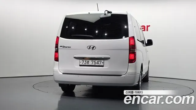 Hyundai Starex 2019 thumb 4