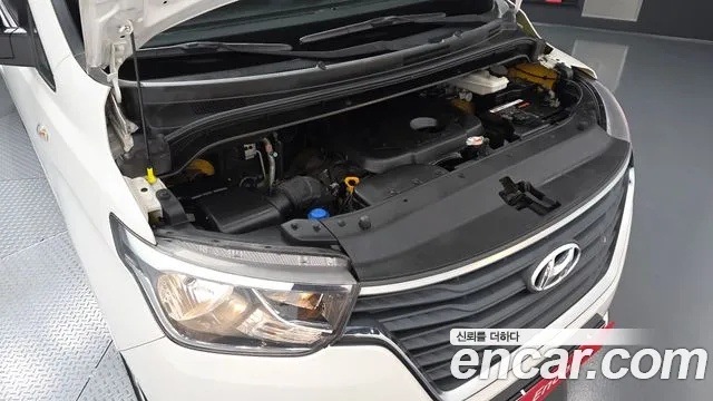 Hyundai Starex 2019 thumb 6